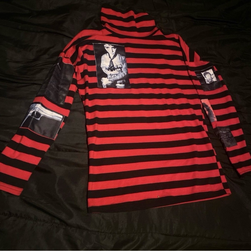 Vintage Manic Street Preachers Rickey James   red/black turtleneck